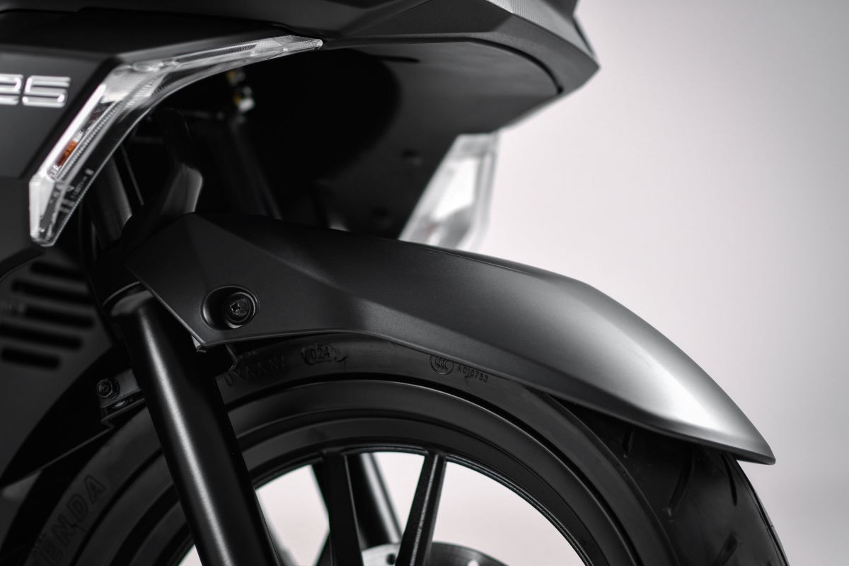  Kymco lancia il nuovo scooter Skytown 125